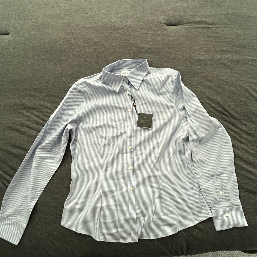 Brooks Brothers Women’s Fitted Non-Iron Stretch Dress Shirt